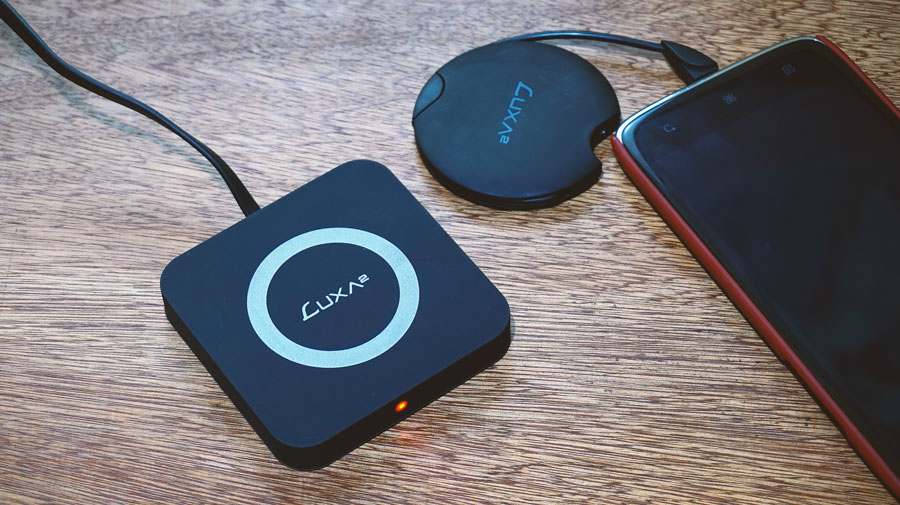 LUXA2 S100 Wireless Charger Review (8)