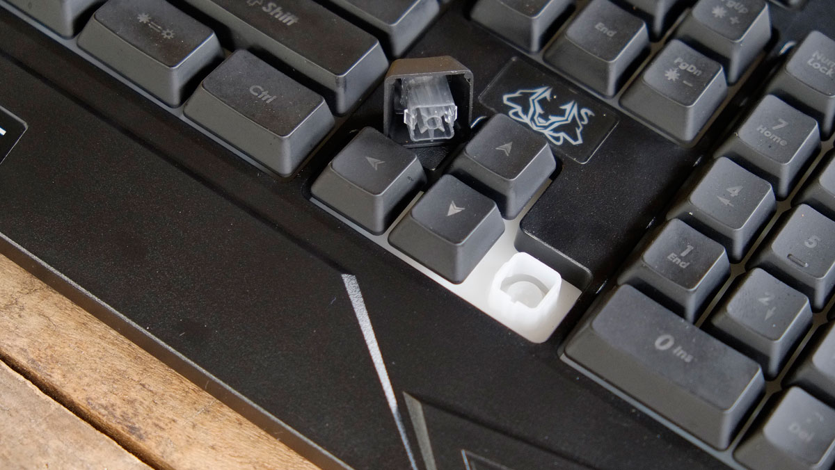ASUS Cerberus Keyboard Mouse Review (5)