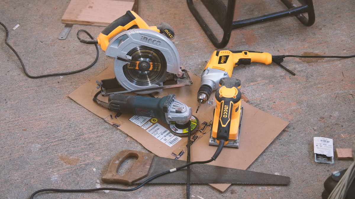 5 Must Have Power Tools & Where To Use Them
