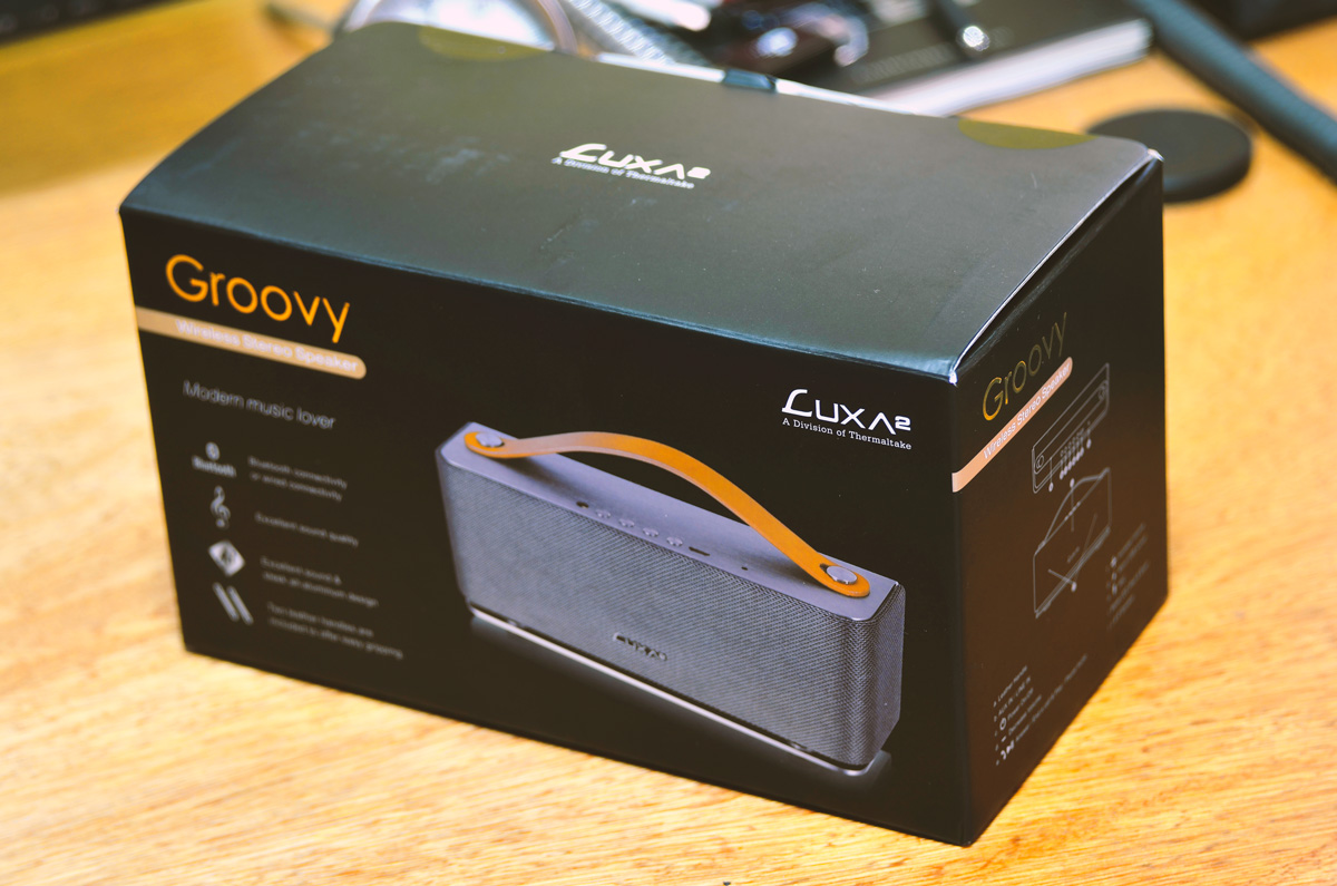 LUXA2 Groovy Wireless Stereo Speaker (3)